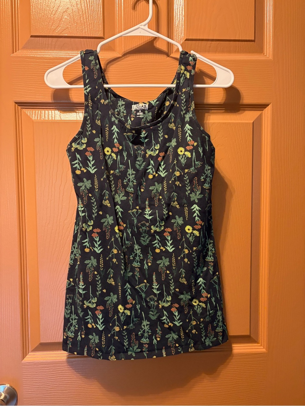 Duluth Trading Co Navy Floral Tank with Green & Yellow Accents